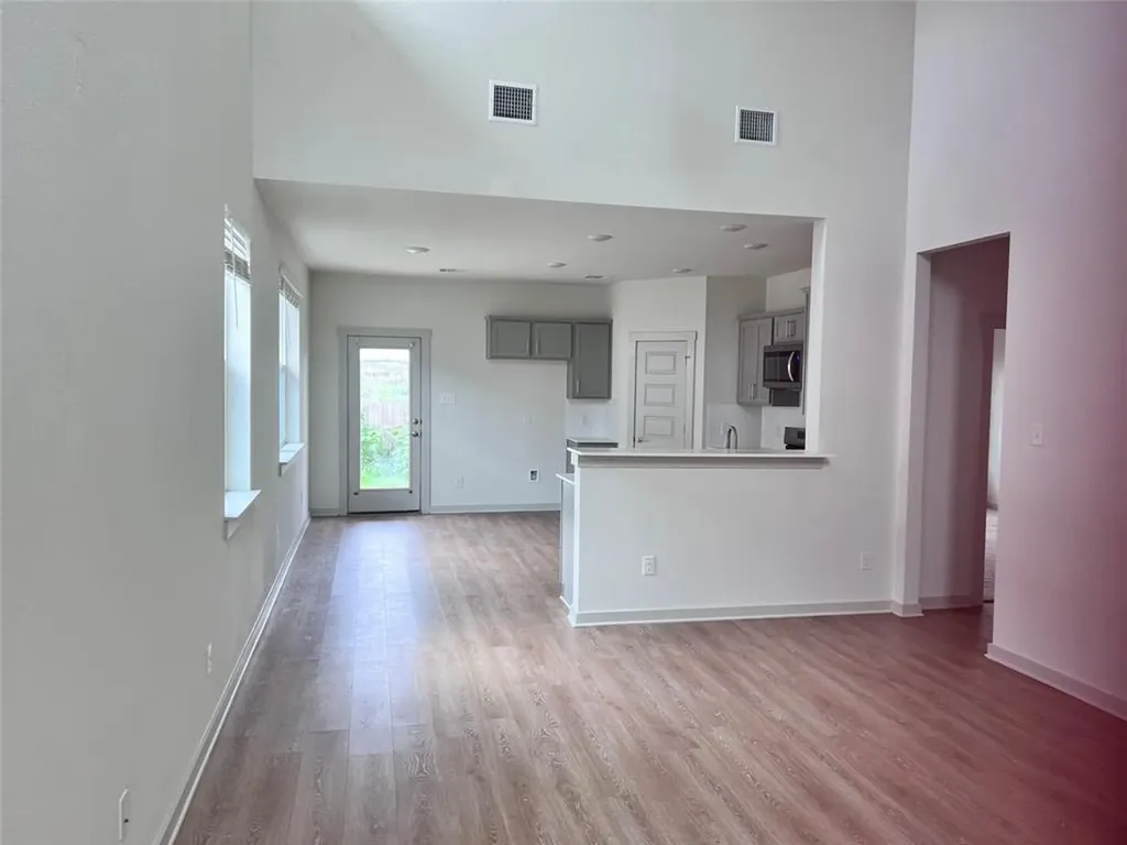 112 New Hampton Way San Marcos TX 78666