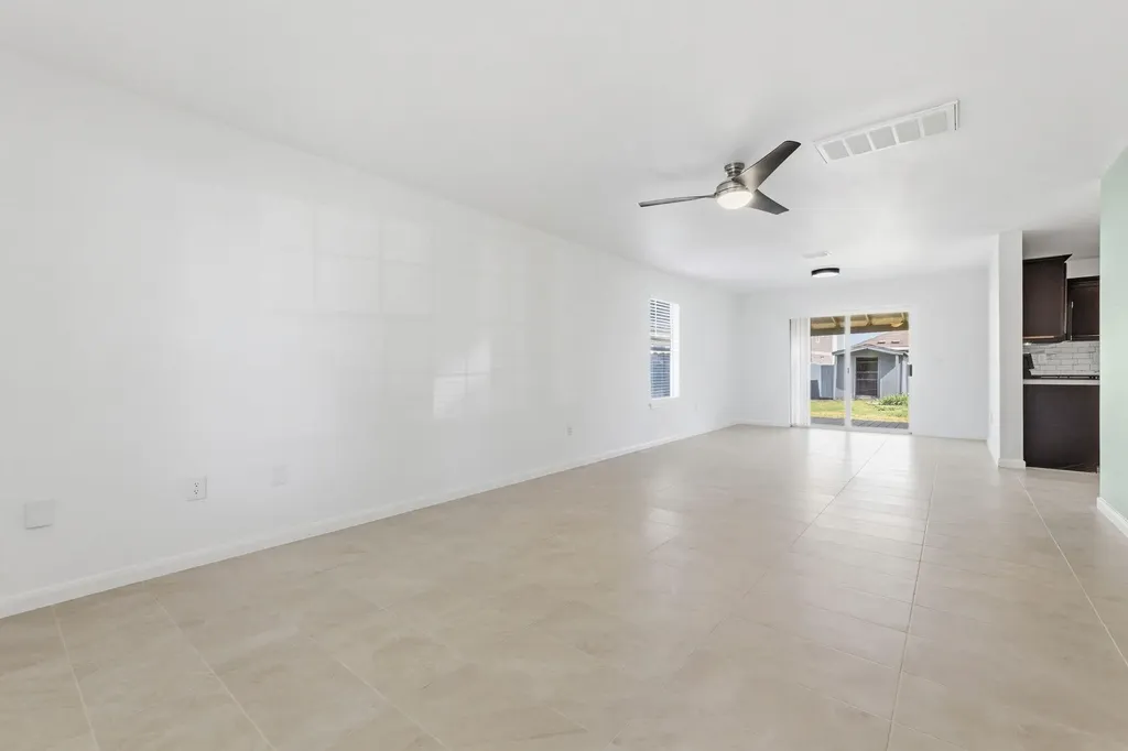 5008 Irvine Lane Del Valle TX 78617