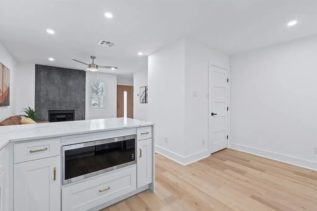 2706 Wheless Lane Austin TX 78723