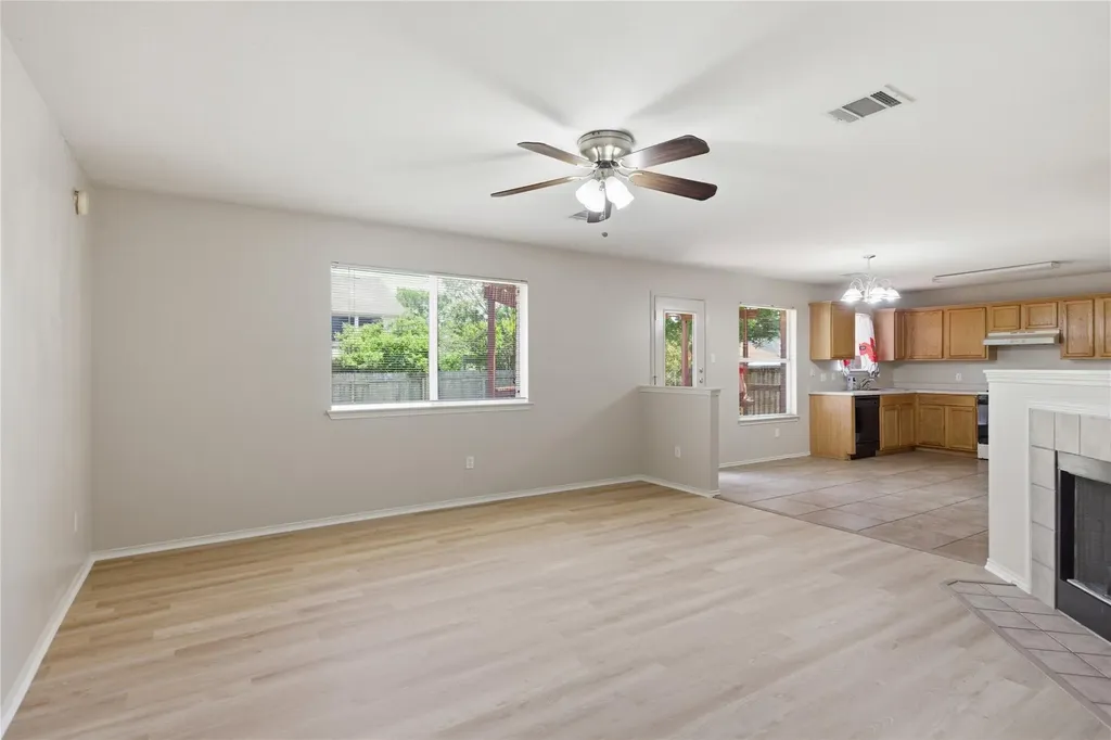 3816 Top Rock Lane Round Rock TX 78681