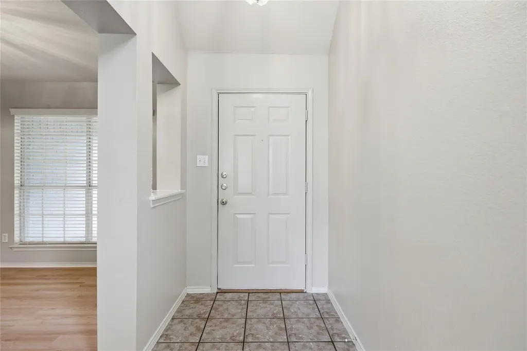 3816 Top Rock Lane Round Rock TX 78681