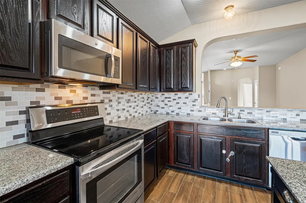 14708 Joy Lee Lane Manor TX 78653