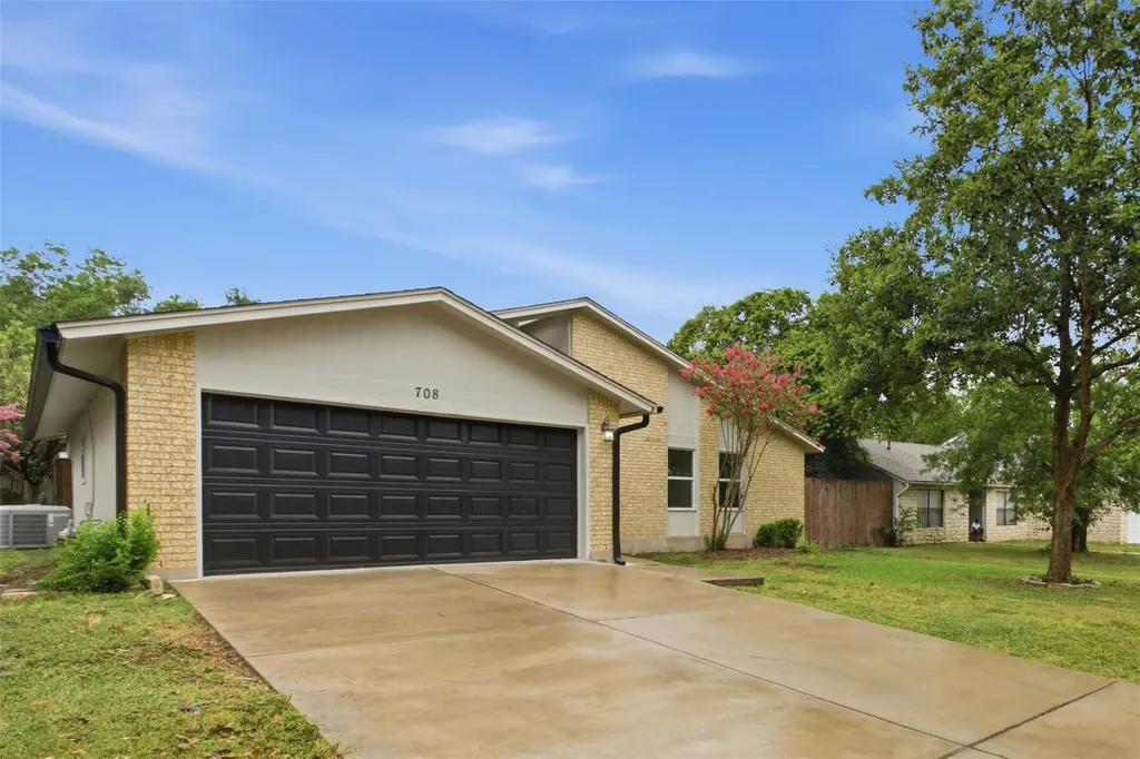 708 Greenwich Place Round Rock TX 78664
