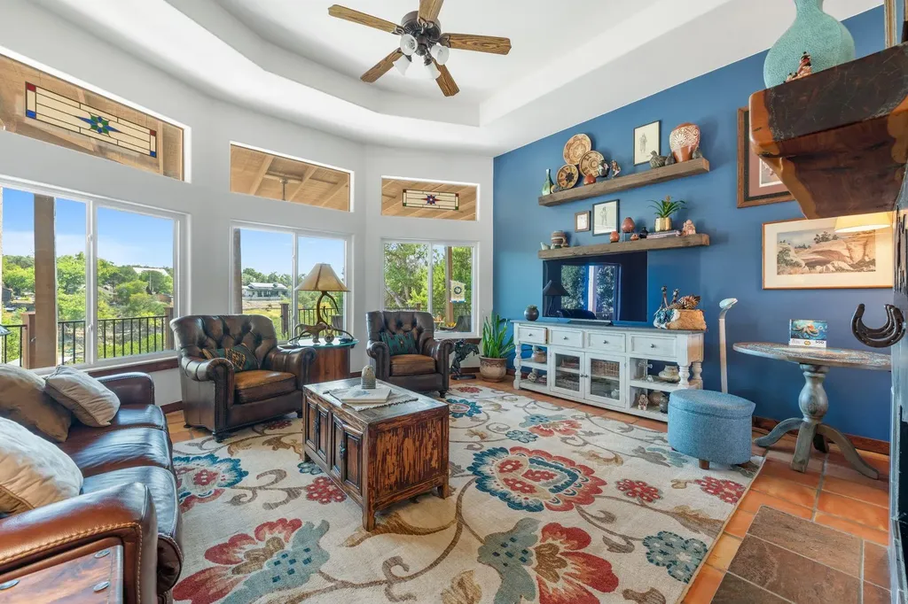 16312 Lake Loop Austin TX 78734
