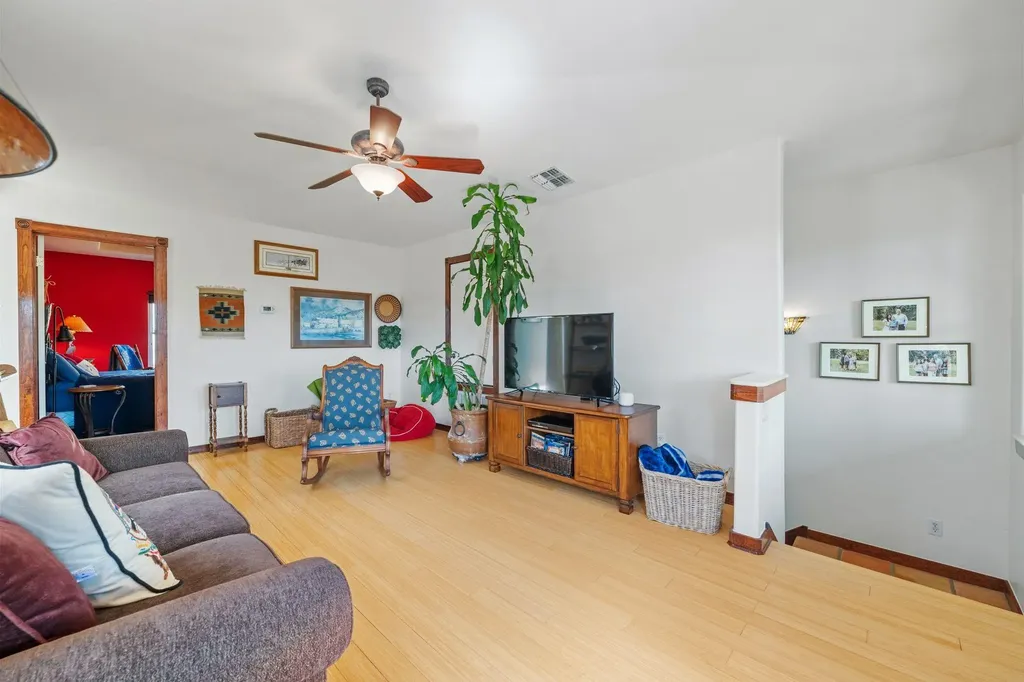 16312 Lake Loop Austin TX 78734