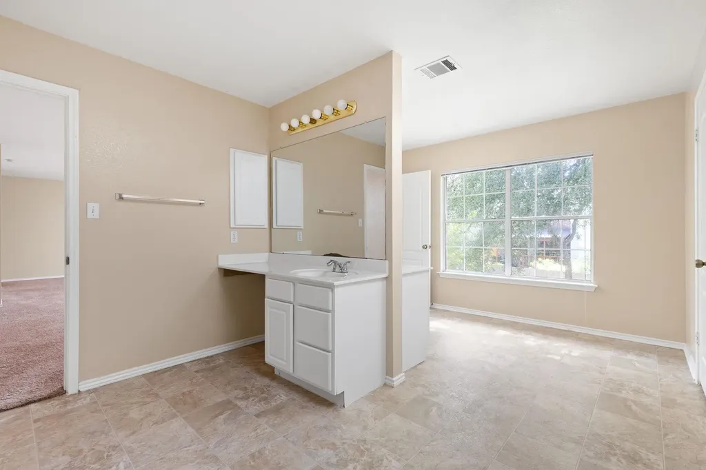 11304 Pickard Lane Austin TX 78748