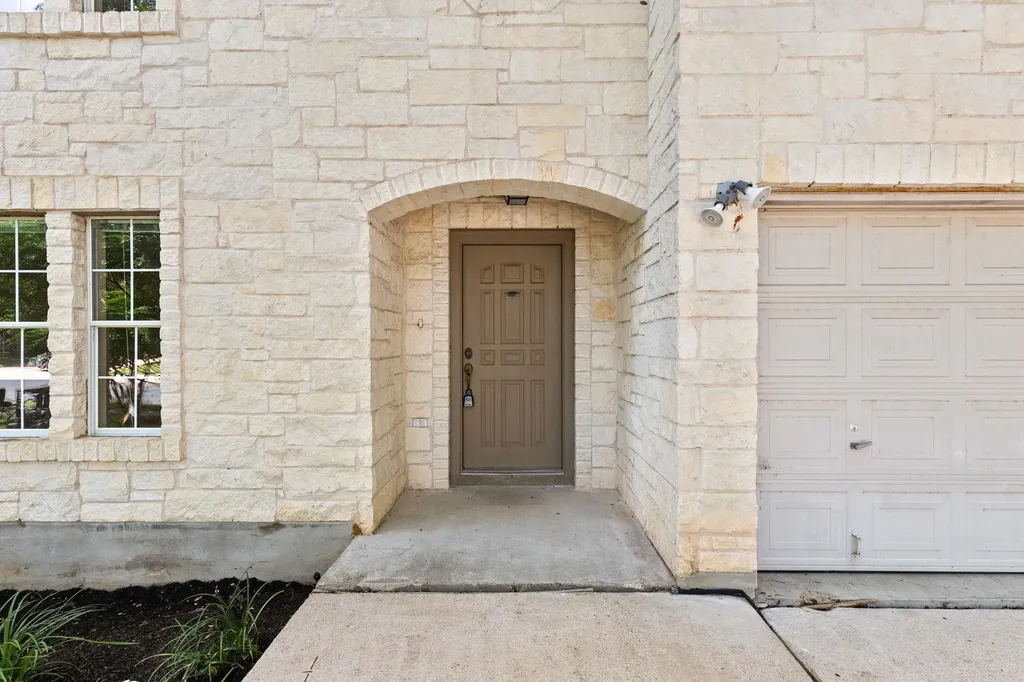11304 Pickard Lane Austin TX 78748