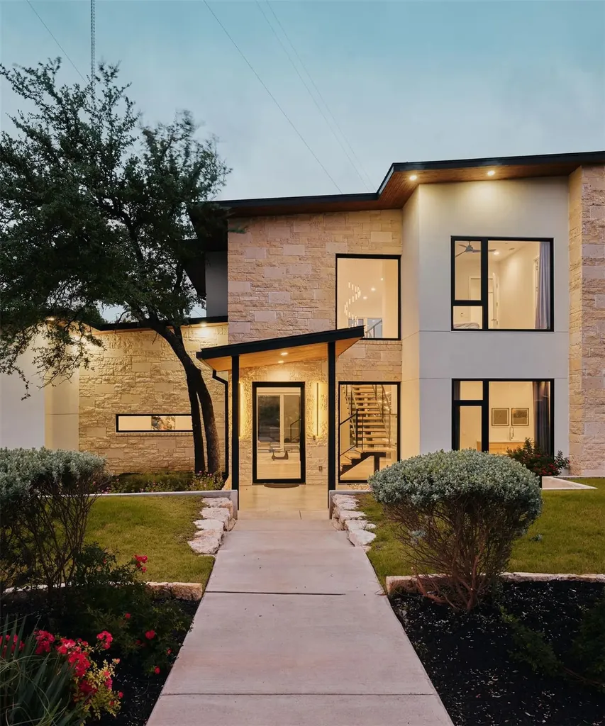 2476 Waymaker Way Austin TX 78746