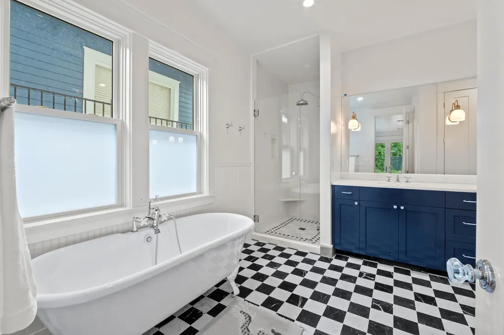 510 E 39th Street Austin TX 78751