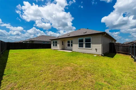 147 Otter Road Kyle TX 78640