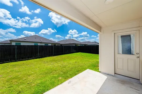 147 Otter Road Kyle TX 78640