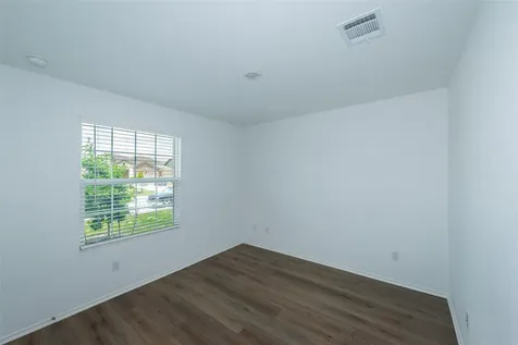 147 Otter Road Kyle TX 78640
