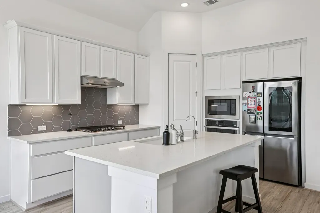 930 Nautical Loop Kyle TX 78640