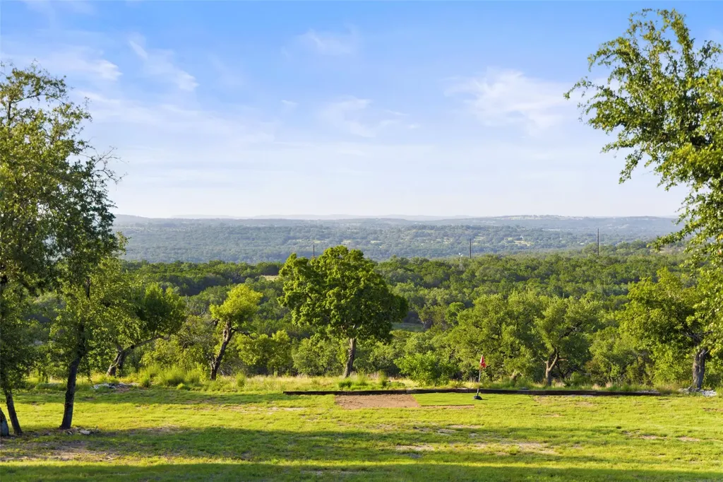 830 Ulrich Road Johnson City TX 78636