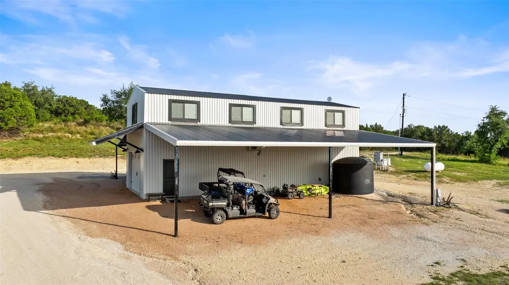 830 Ulrich Road Johnson City TX 78636