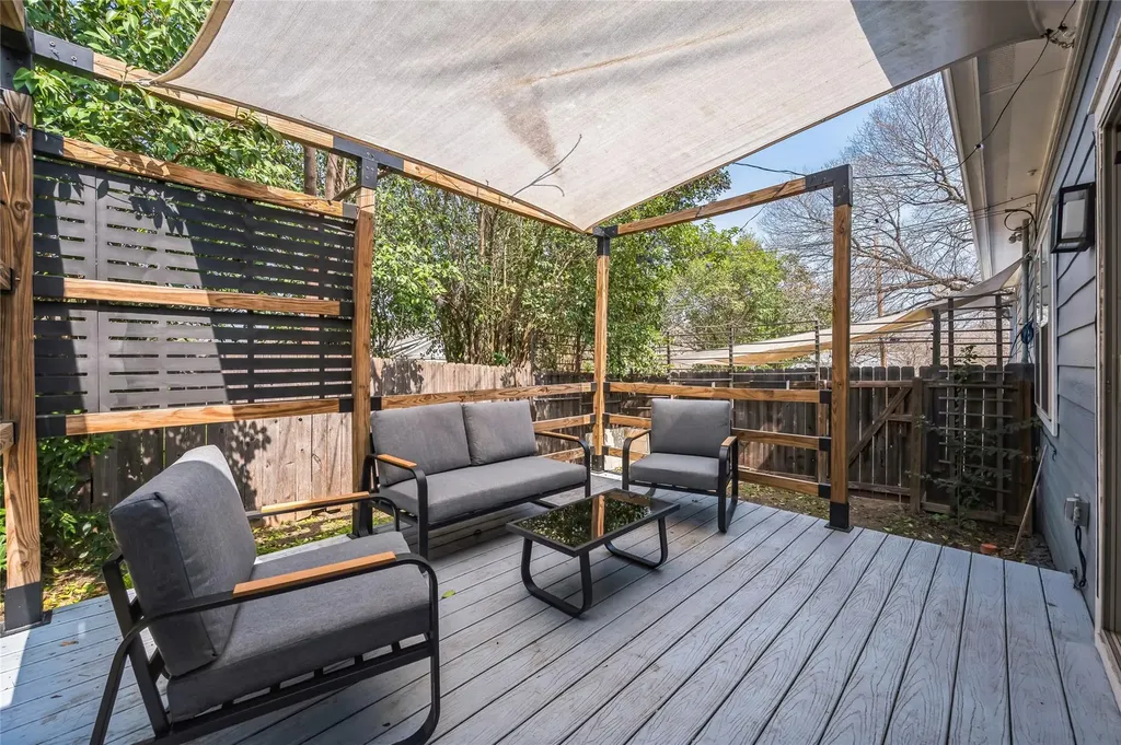 1608 Ulit Avenue Austin TX 78702
