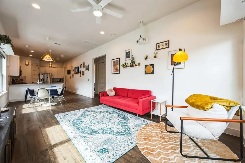 1608 Ulit Avenue Austin TX 78702
