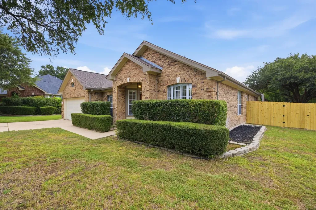 1705 Cranston Cove Round Rock TX 78664