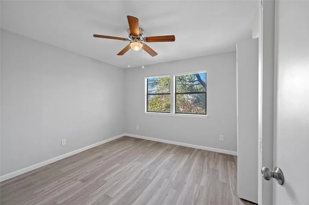 11301 Jollyville Road Austin TX 78759