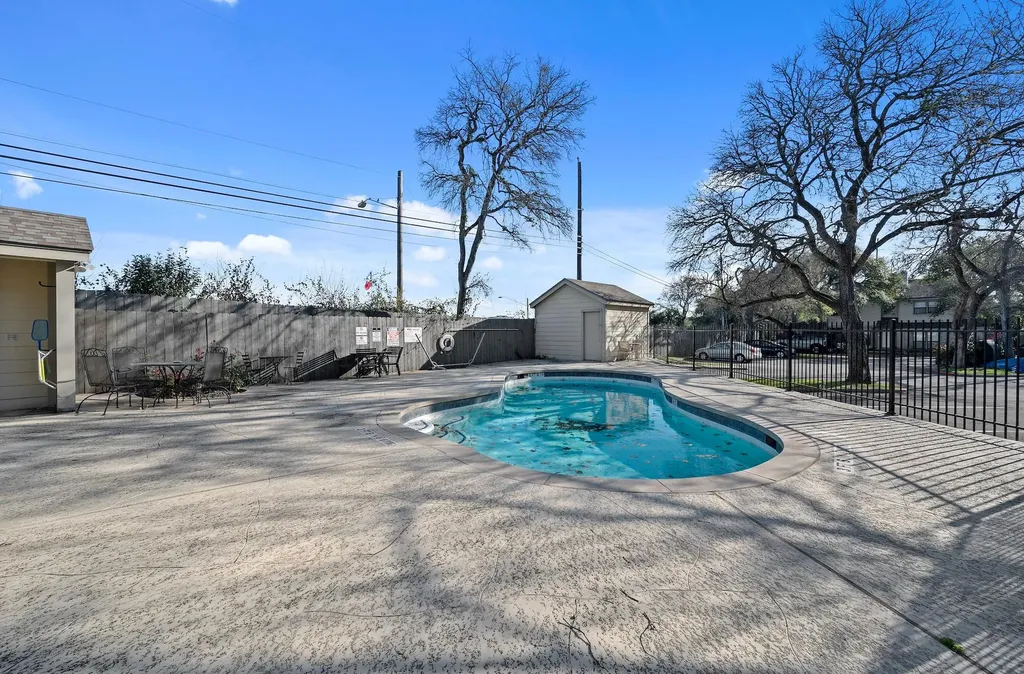 11301 Jollyville Road Austin TX 78759