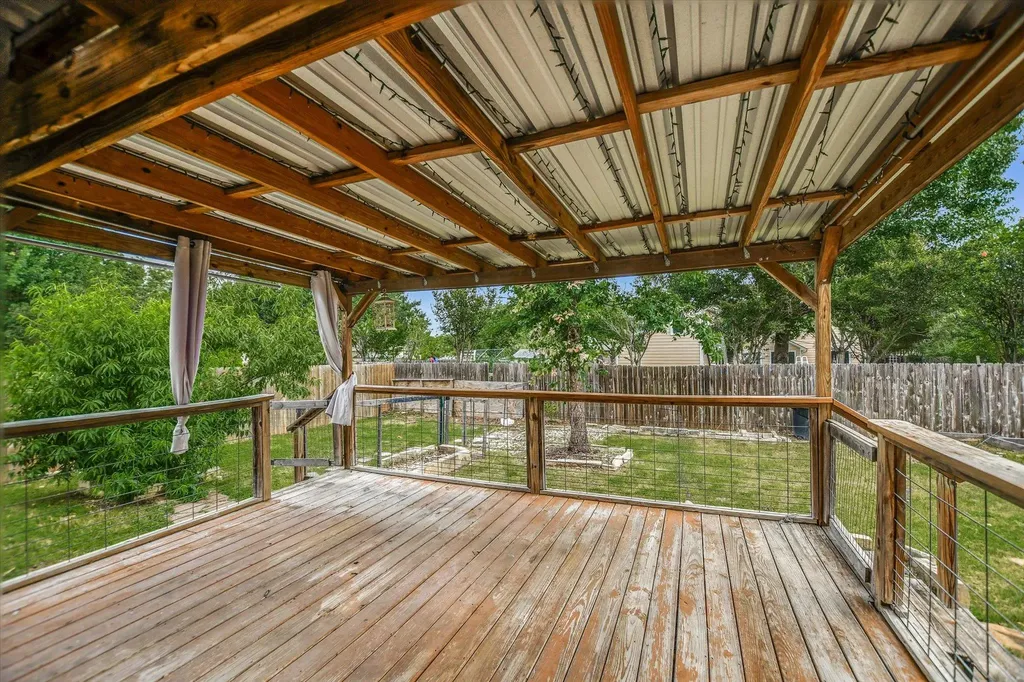 1201 Madrone Trail Leander TX 78641