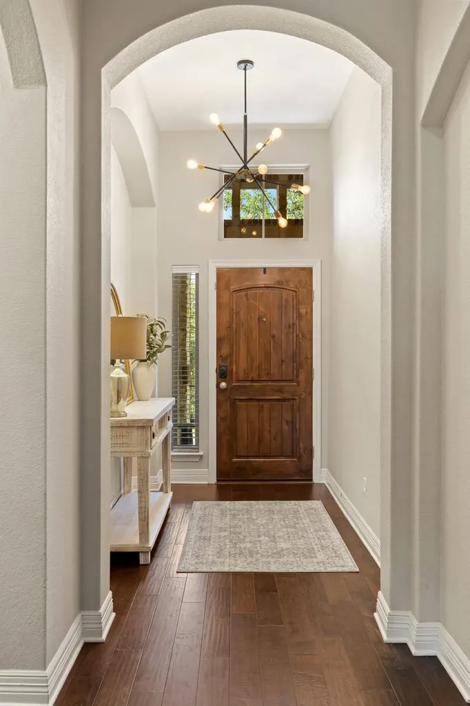 5524 Brady Bayou Cove Austin TX 78738