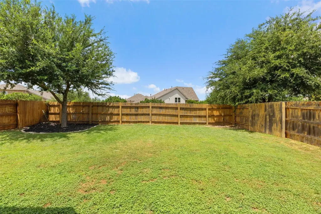 5524 Brady Bayou Cove Austin TX 78738