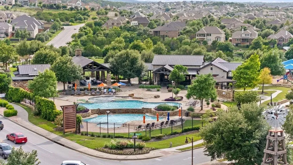 5524 Brady Bayou Cove Austin TX 78738