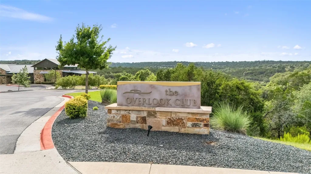 5524 Brady Bayou Cove Austin TX 78738