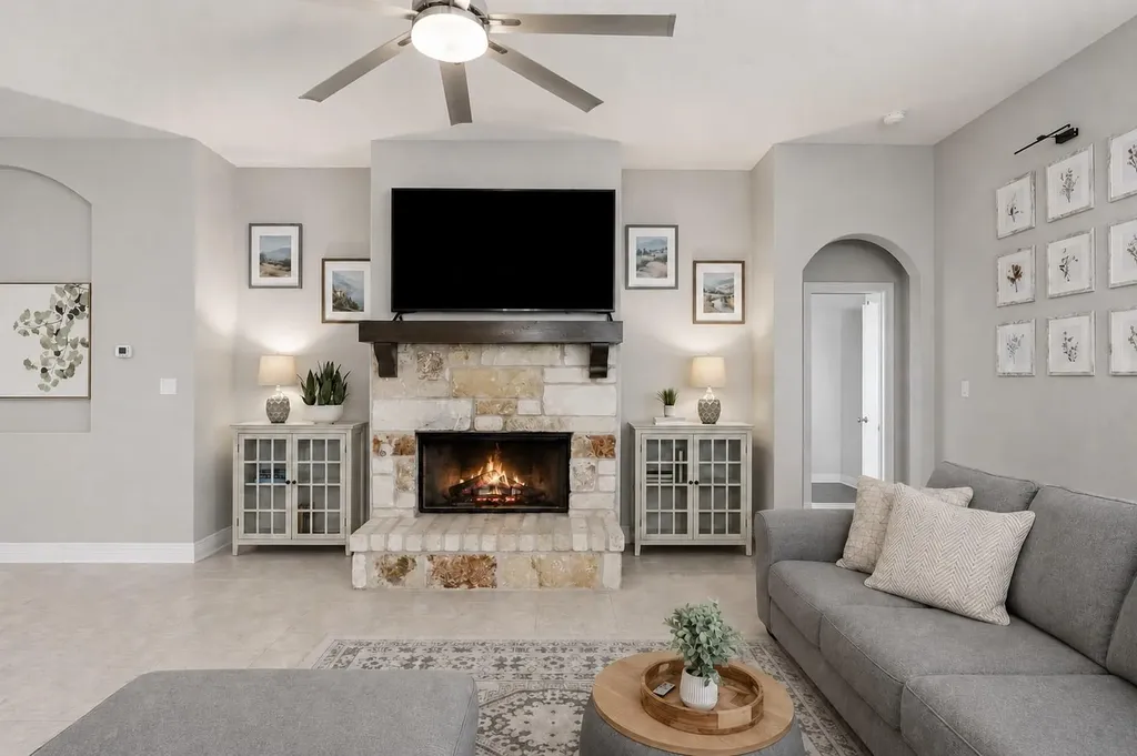 5524 Brady Bayou Cove Austin TX 78738