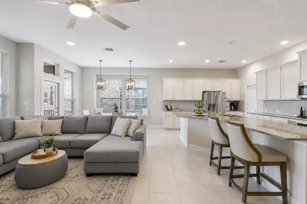 5524 Brady Bayou Cove Austin TX 78738