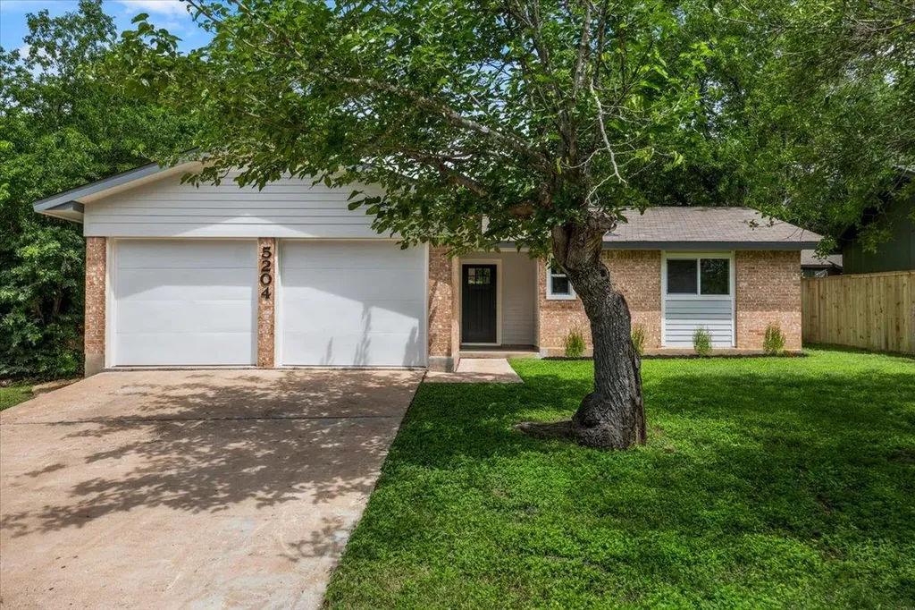 5204 Emerald Forest Drive Austin TX 78745