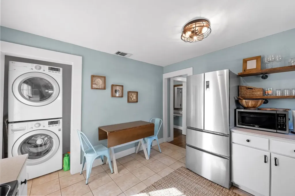 1407 S Myrtle Street Georgetown TX 78626