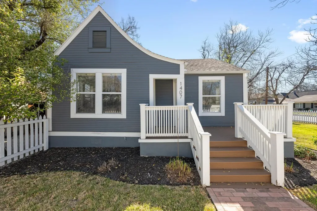 1407 S Myrtle Street Georgetown TX 78626
