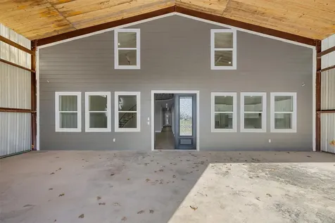 510 County Road 282 Cameron TX 76520