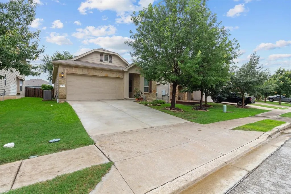 10413 Crescendo Lane Austin TX 78747