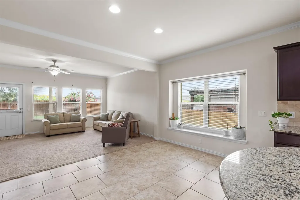 10413 Crescendo Lane Austin TX 78747