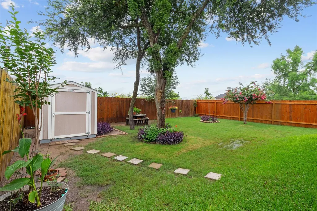 10413 Crescendo Lane Austin TX 78747