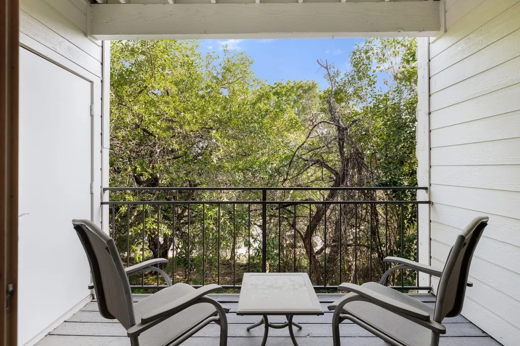 6000 Shepherd Mountain Cove Austin TX 78730