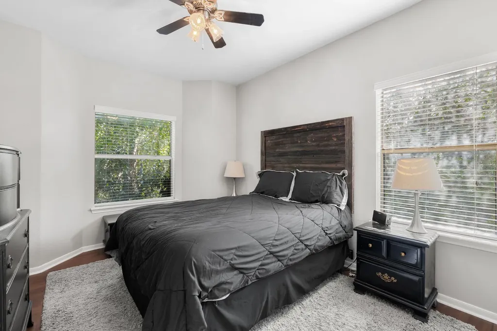 6000 Shepherd Mountain Cove Austin TX 78730