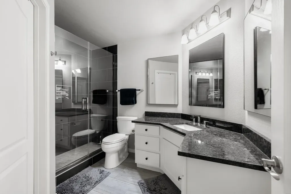 6000 Shepherd Mountain Cove Austin TX 78730