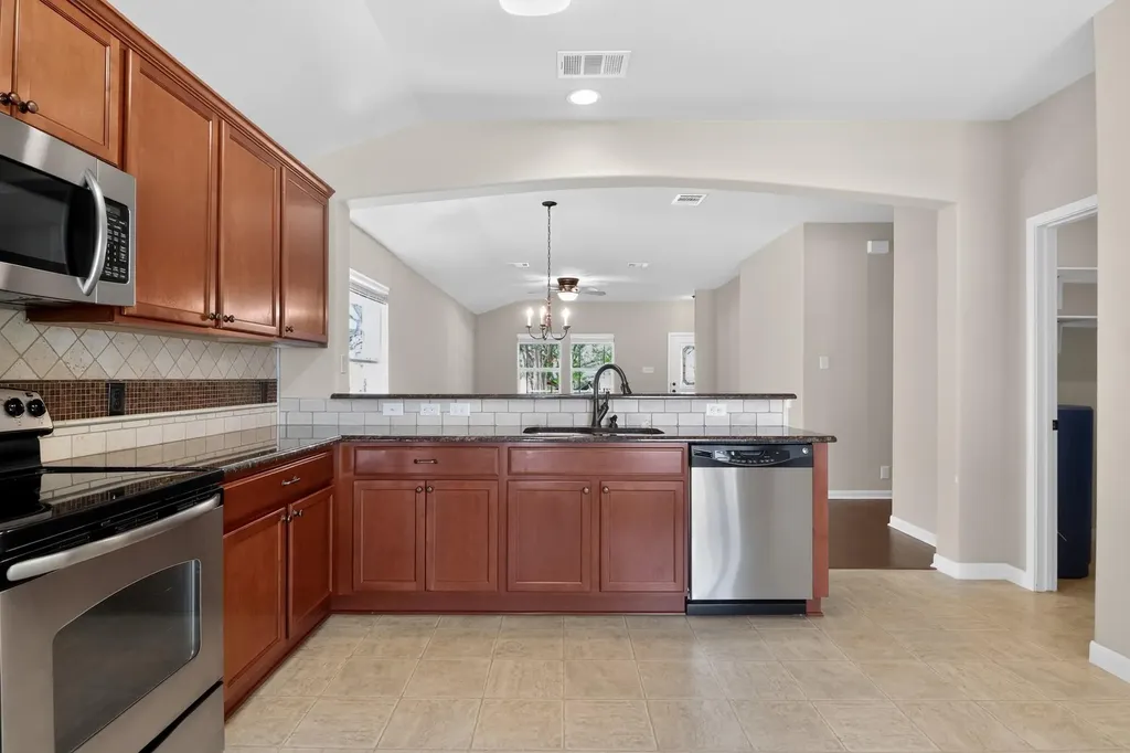 1504 Rices Crossing Lane Round Rock TX 78664
