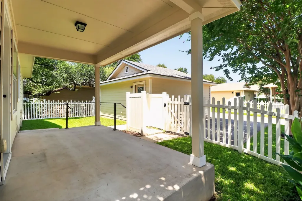 1504 Rices Crossing Lane Round Rock TX 78664