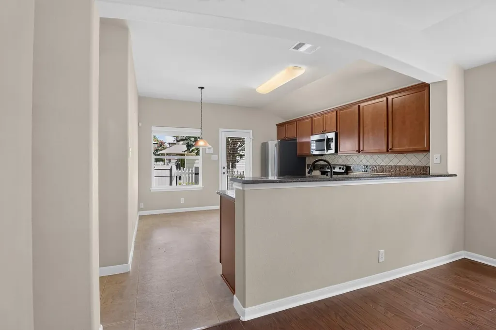 1504 Rices Crossing Lane Round Rock TX 78664