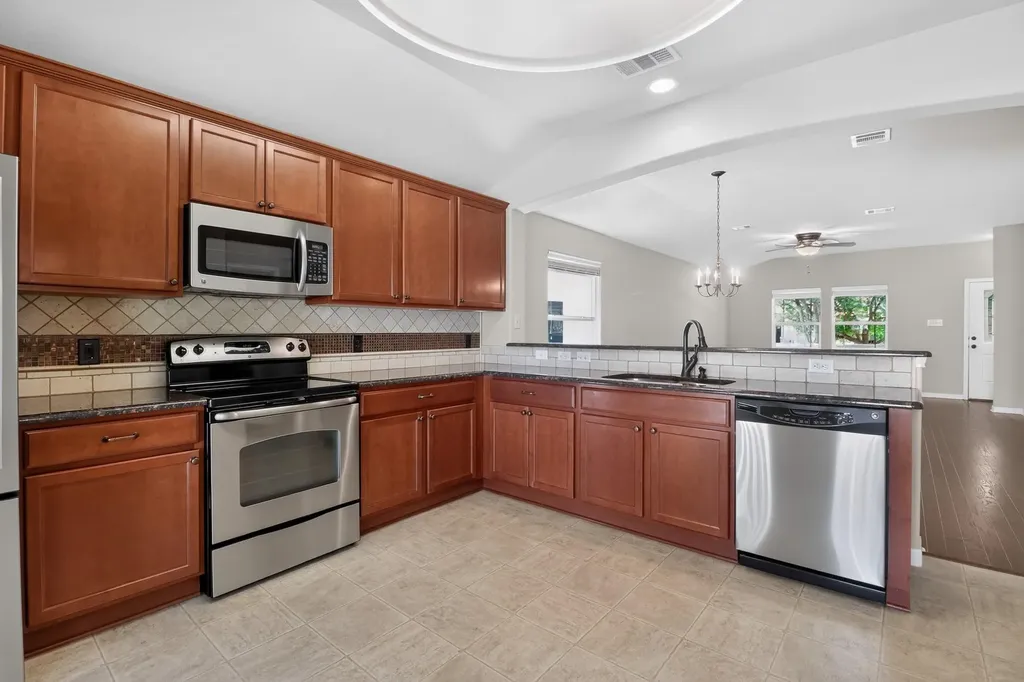 1504 Rices Crossing Lane Round Rock TX 78664