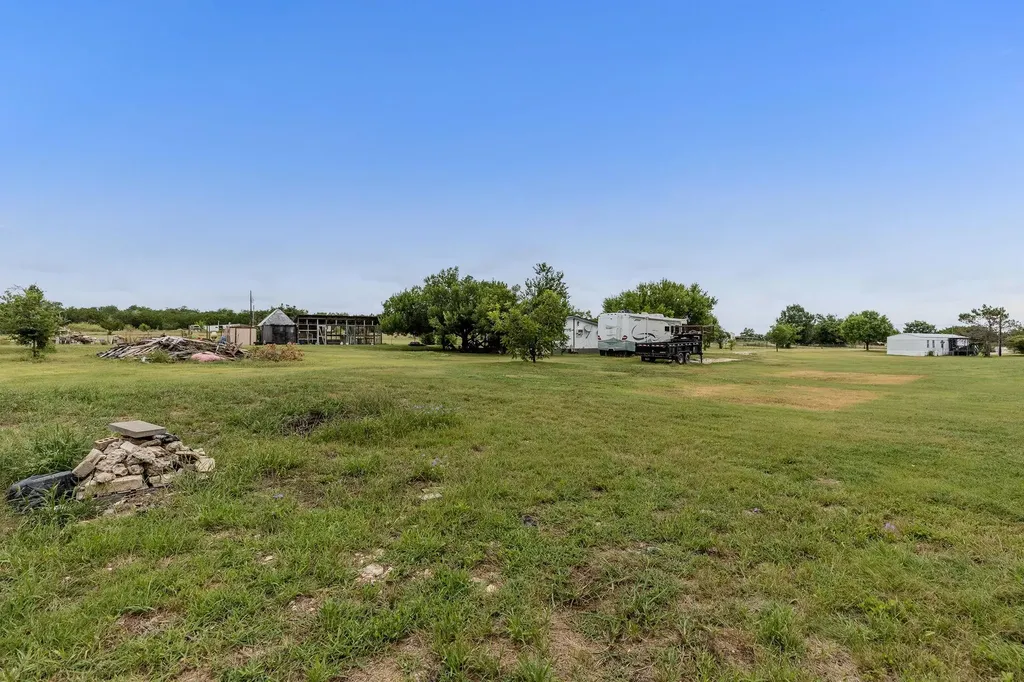 706 Phillip Lane Liberty Hill TX 78642