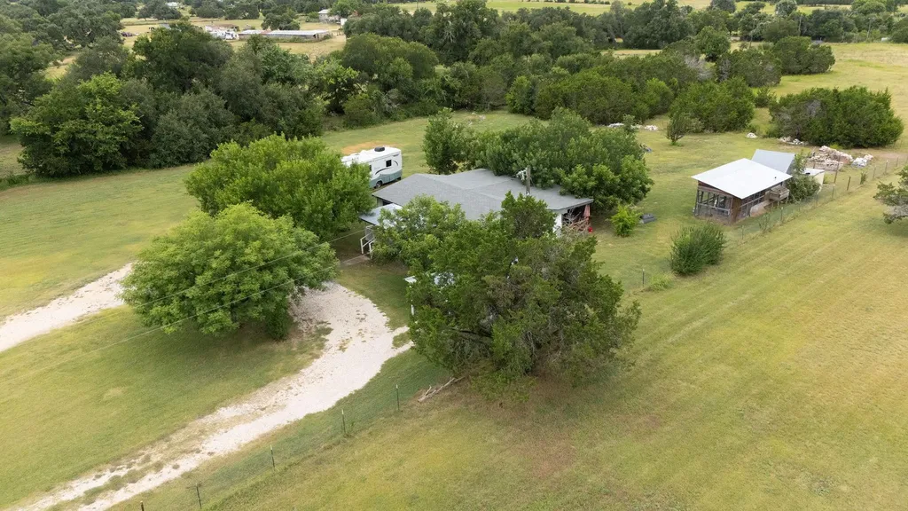 706 Phillip Lane Liberty Hill TX 78642