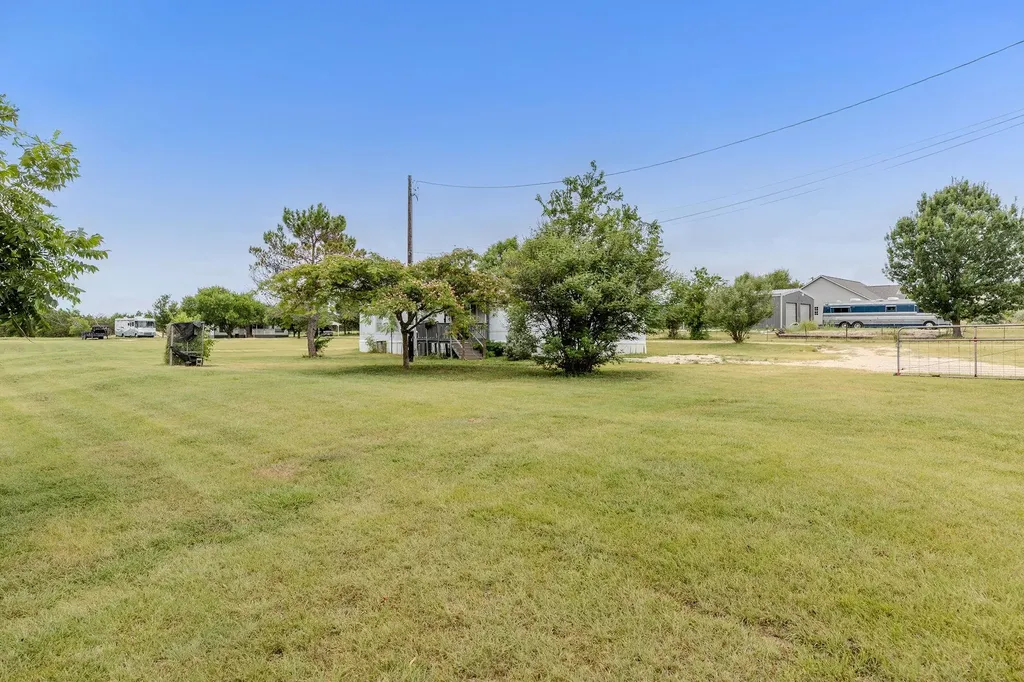 706 Phillip Lane Liberty Hill TX 78642