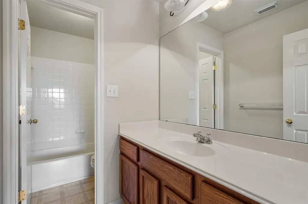 4406 Cierne Cove Round Rock TX 78681