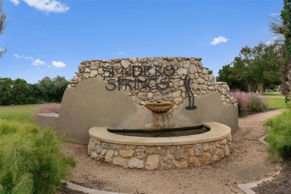 4406 Cierne Cove Round Rock TX 78681